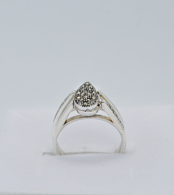 Double sided Ring
